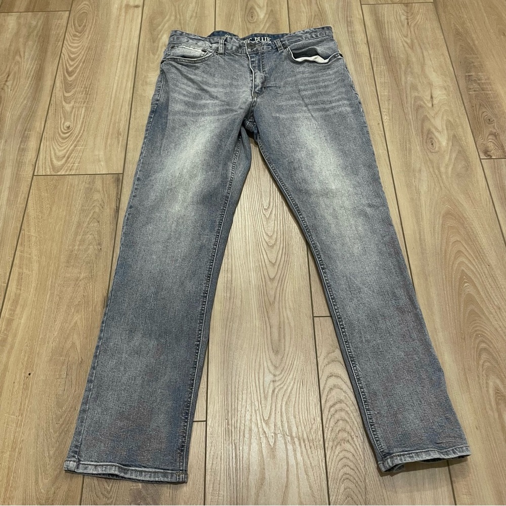Rustic Blue Light Wash Men’s Slim Straight Fit Jean